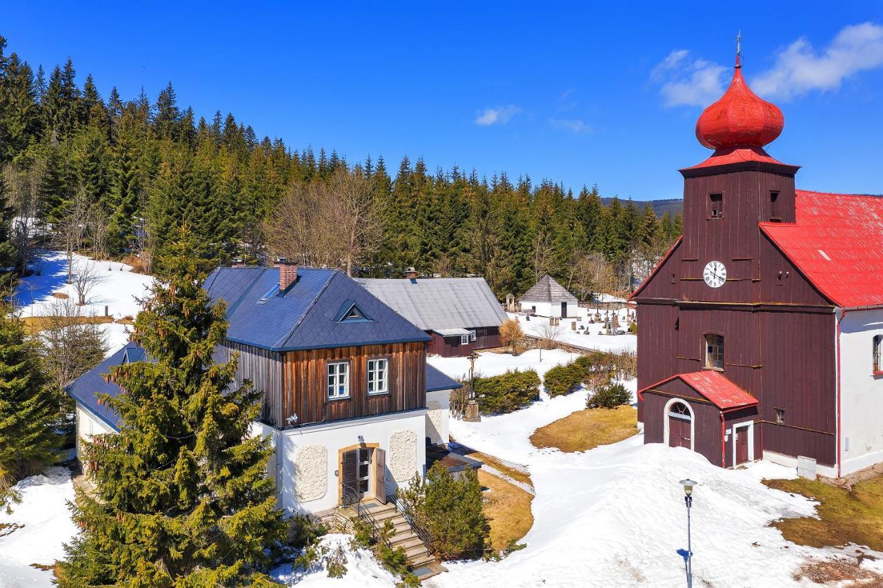 Chalupa Fara Dolní Malá Úpa Exteriör bild