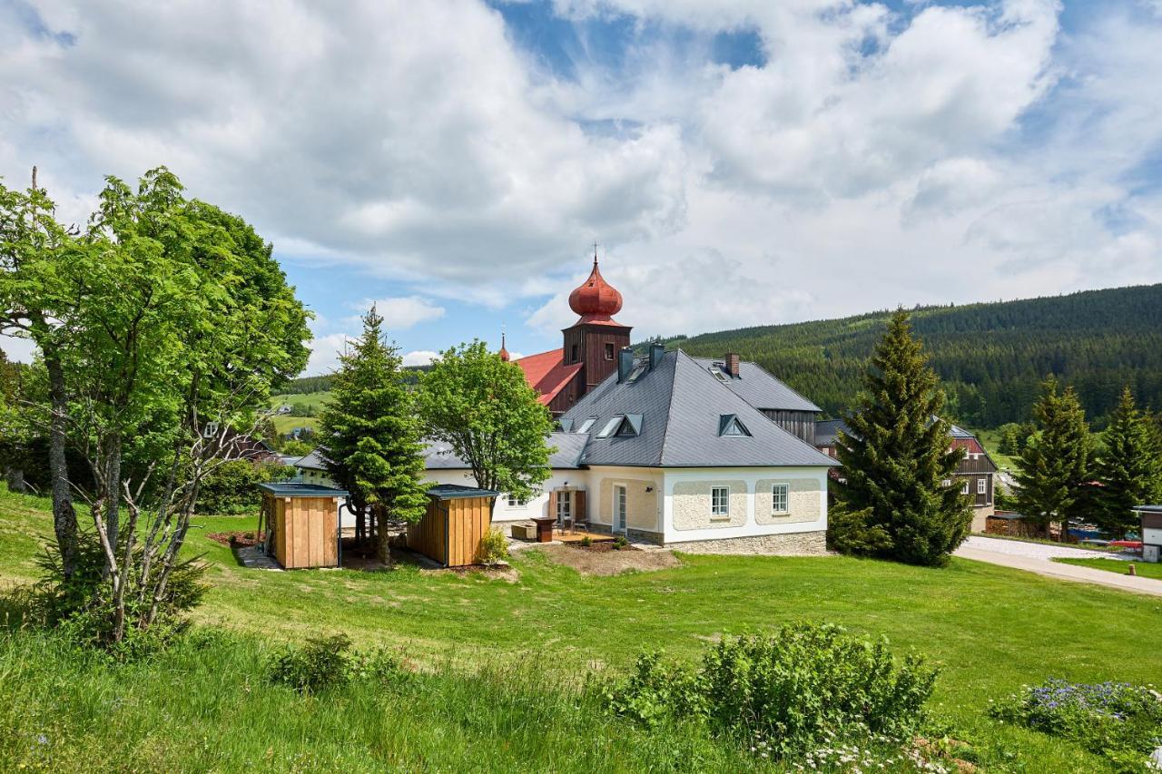 Chalupa Fara Dolní Malá Úpa Exteriör bild